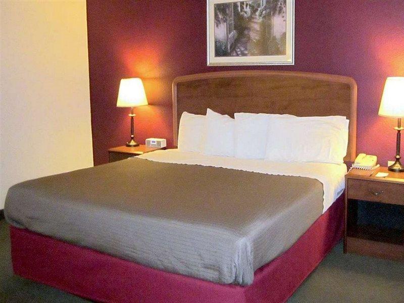 Americinn Lodge & Suites Of Appleton Buitenkant foto